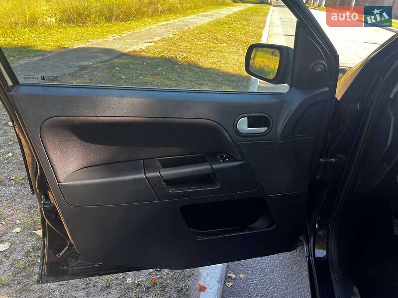 Хэтчбек Ford Fusion 2009 в Кременчуге фото 15 Хэтчбек Ford Fusion 2009 в Кременчуге