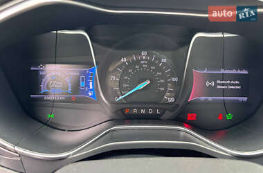 Седан Ford Fusion 2013 в 