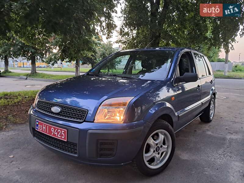 Хетчбек Ford Fusion 2006 в 