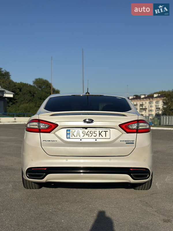 Седан Ford Fusion 2014 в Киеве фото 5 Седан Ford Fusion 2014 в Киеве