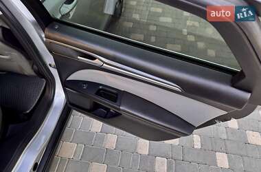 Седан Ford Fusion 2013 в 