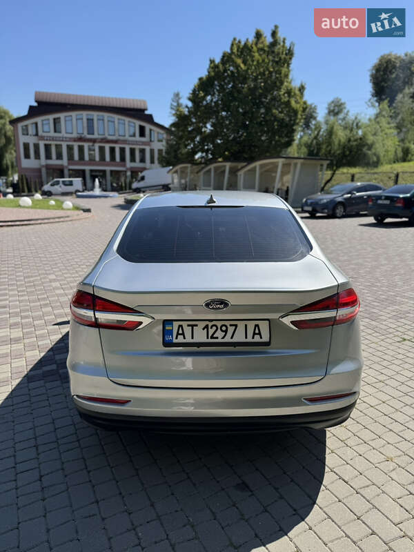 Седан Ford Fusion 2020 в Івано-Франківську