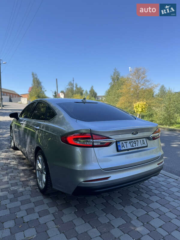Седан Ford Fusion 2020 в Івано-Франківську