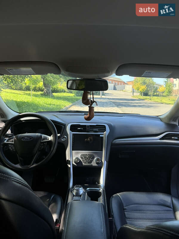 Седан Ford Fusion 2020 в Івано-Франківську