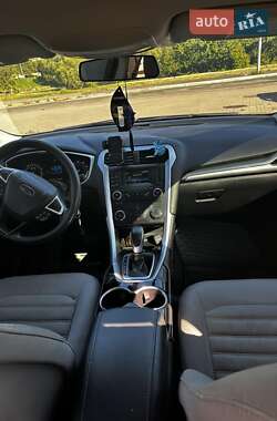 Седан Ford Fusion 2014 в Києві
