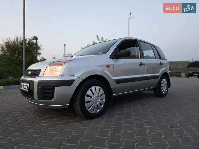 Хэтчбек Ford Fusion 2006 в Луцке фото 2 Хэтчбек Ford Fusion 2006 в Луцке