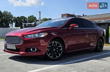 Седан Ford Fusion 2016 в Києві