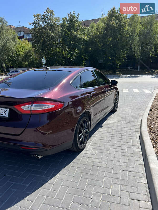 Седан Ford Fusion 2012 в Каменец-Подольском