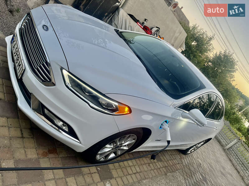 Ford Fusion 2017