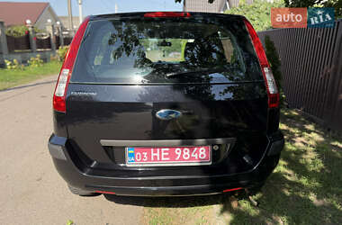 Хэтчбек Ford Fusion 2007 в 