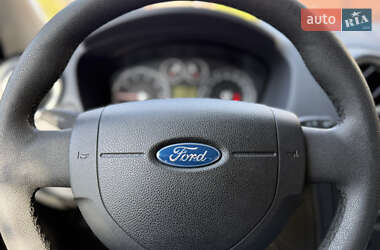 Хэтчбек Ford Fusion 2007 в 
