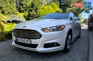 Седан Ford Fusion 2015 в Хмельницькому