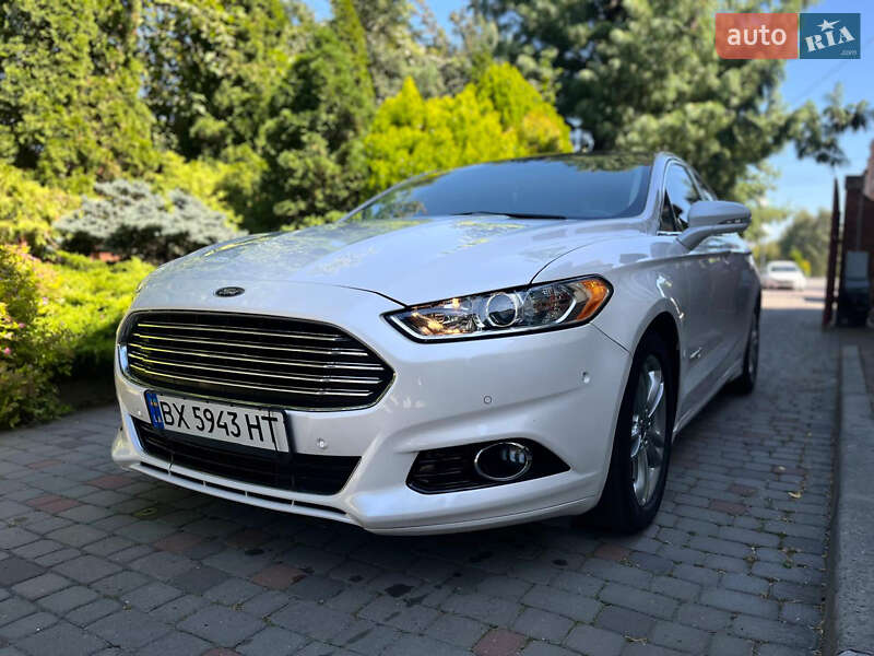 Ford Fusion 2015