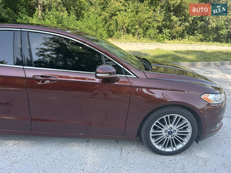 Седан Ford Fusion 2015 в Каневе фото 10 Седан Ford Fusion 2015 в Каневе