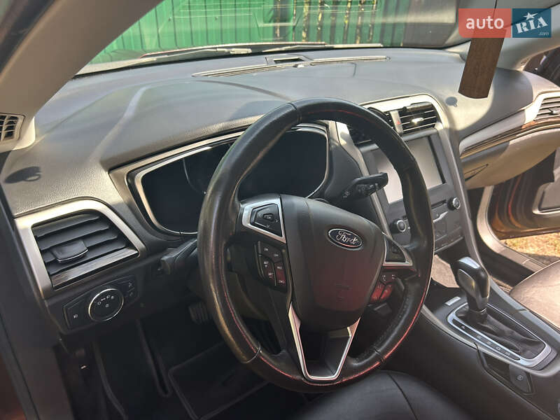 Седан Ford Fusion 2015 в Каневе фото 30 Седан Ford Fusion 2015 в Каневе