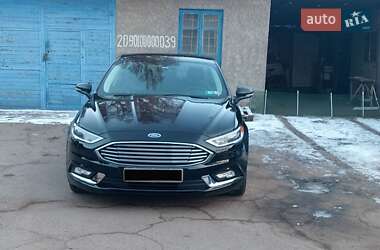 Седан Ford Fusion 2018 в 