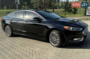 Седан Ford Fusion 2016 в 