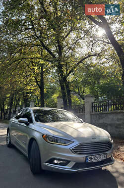 Седан Ford Fusion 2018 в 