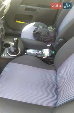 Хэтчбек Ford Fusion 2009 в 