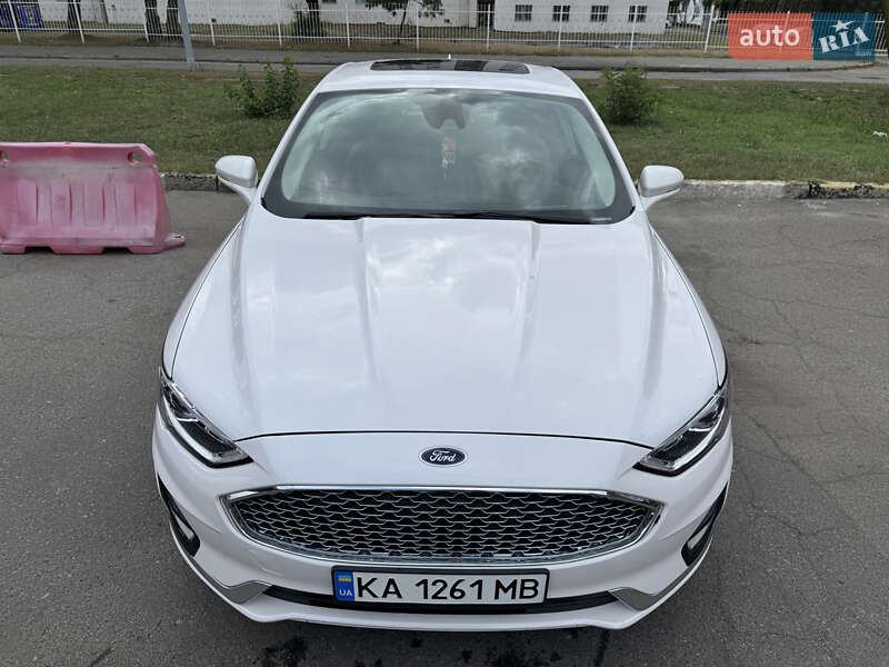 Седан Ford Fusion 2019 в Киеве фото 12 Седан Ford Fusion 2019 в Киеве