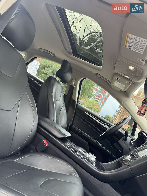 Седан Ford Fusion 2019 в Киеве фото 26 Седан Ford Fusion 2019 в Киеве