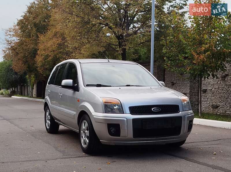 Хэтчбек Ford Fusion 2011 в Днепре