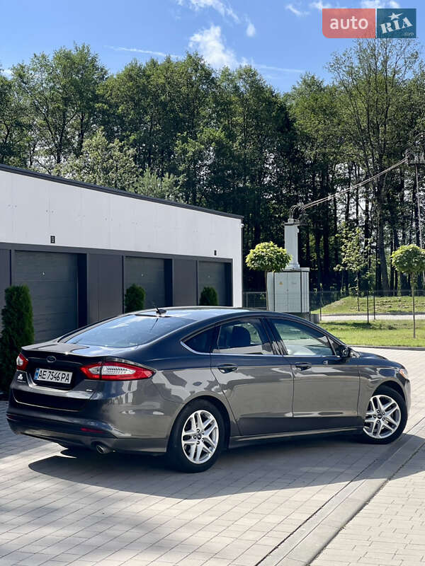 Седан Ford Fusion 2015 в Киеве фото 14 Седан Ford Fusion 2015 в Киеве
