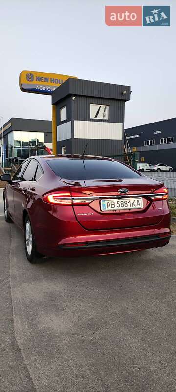 Седан Ford Fusion 2018 в Виннице