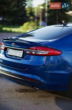 Седан Ford Fusion 2017 в 
