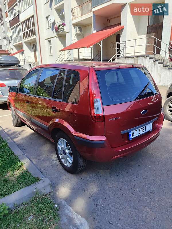 Хэтчбек Ford Fusion 2007 в Калуше