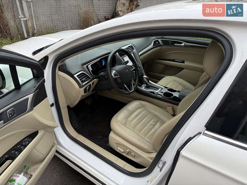 Седан Ford Fusion 2012 в Києві