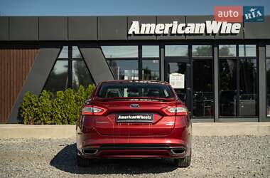 Седан Ford Fusion 2014 в 