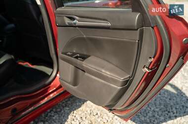 Седан Ford Fusion 2014 в 