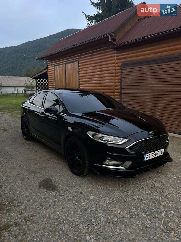 Седан Ford Fusion 2016 в Ивано-Франковске
