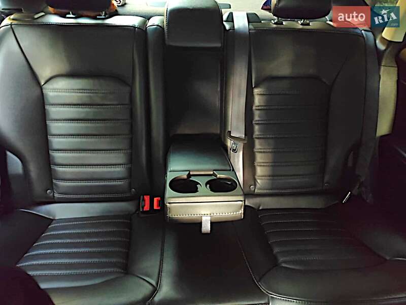 Седан Ford Fusion 2013 в Стрые