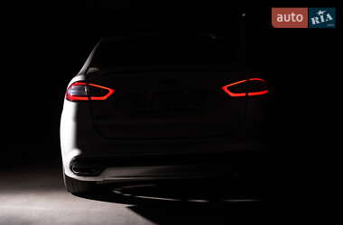Седан Ford Fusion 2012 в 