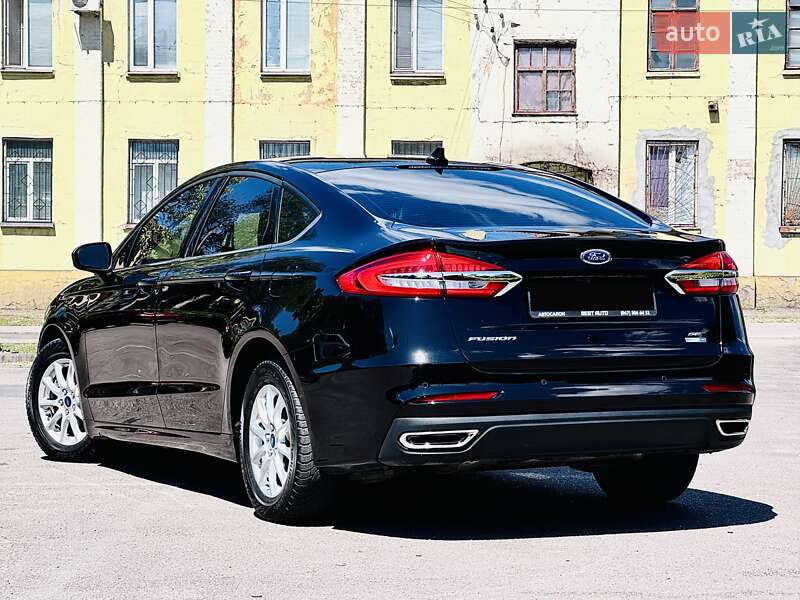 Седан Ford Fusion 2020 в Дніпрі