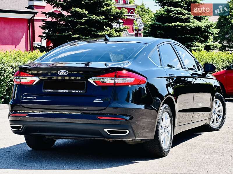 Седан Ford Fusion 2020 в Дніпрі