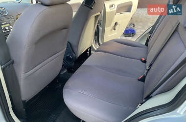 Хэтчбек Ford Fusion 2009 в 