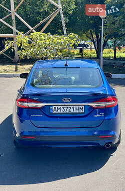 Седан Ford Fusion 2018 в 