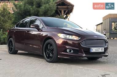 Седан Ford Fusion 2013 в Одесі