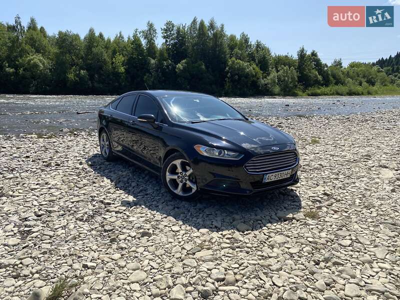 Седан Ford Fusion 2015 в Луцке фото 5 Седан Ford Fusion 2015 в Луцке