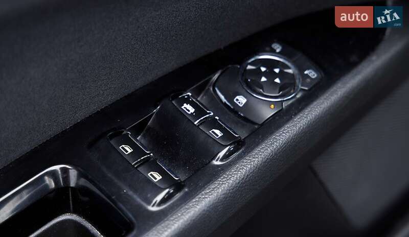 Седан Ford Fusion 2015 в Луцке