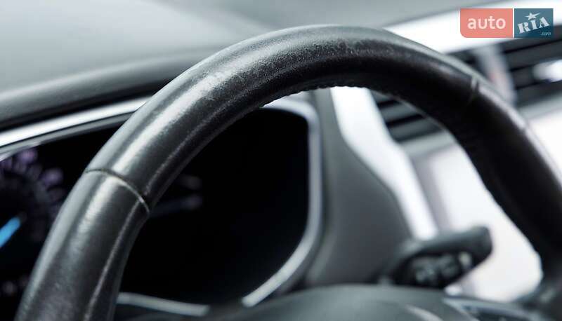 Седан Ford Fusion 2015 в Луцке фото 21 Седан Ford Fusion 2015 в Луцке