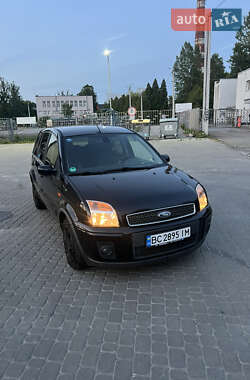 Хетчбек Ford Fusion 2008 в 