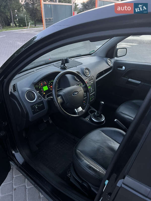 Хэтчбек Ford Fusion 2008 в Львове фото 7 Хэтчбек Ford Fusion 2008 в Львове