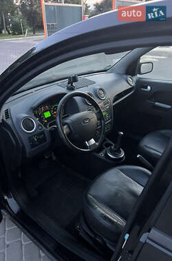 Хетчбек Ford Fusion 2008 в 