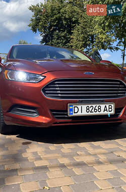 Седан Ford Fusion 2014 в 