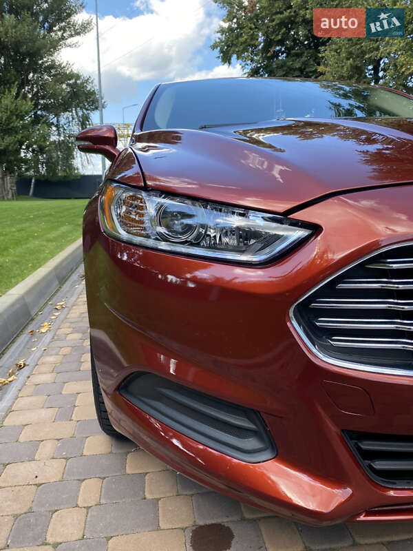Седан Ford Fusion 2014 в Киеве фото 20 Седан Ford Fusion 2014 в Киеве