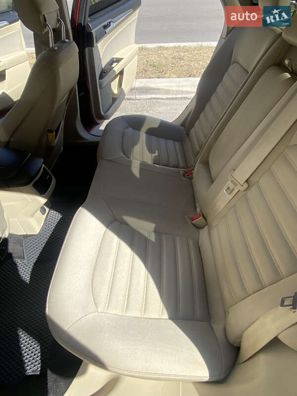 Седан Ford Fusion 2014 в Киеве фото 34 Седан Ford Fusion 2014 в Киеве
